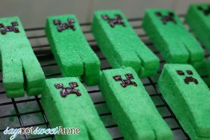 Marshmallow Creepers (Creeps peeps!) DIY Tutorial!