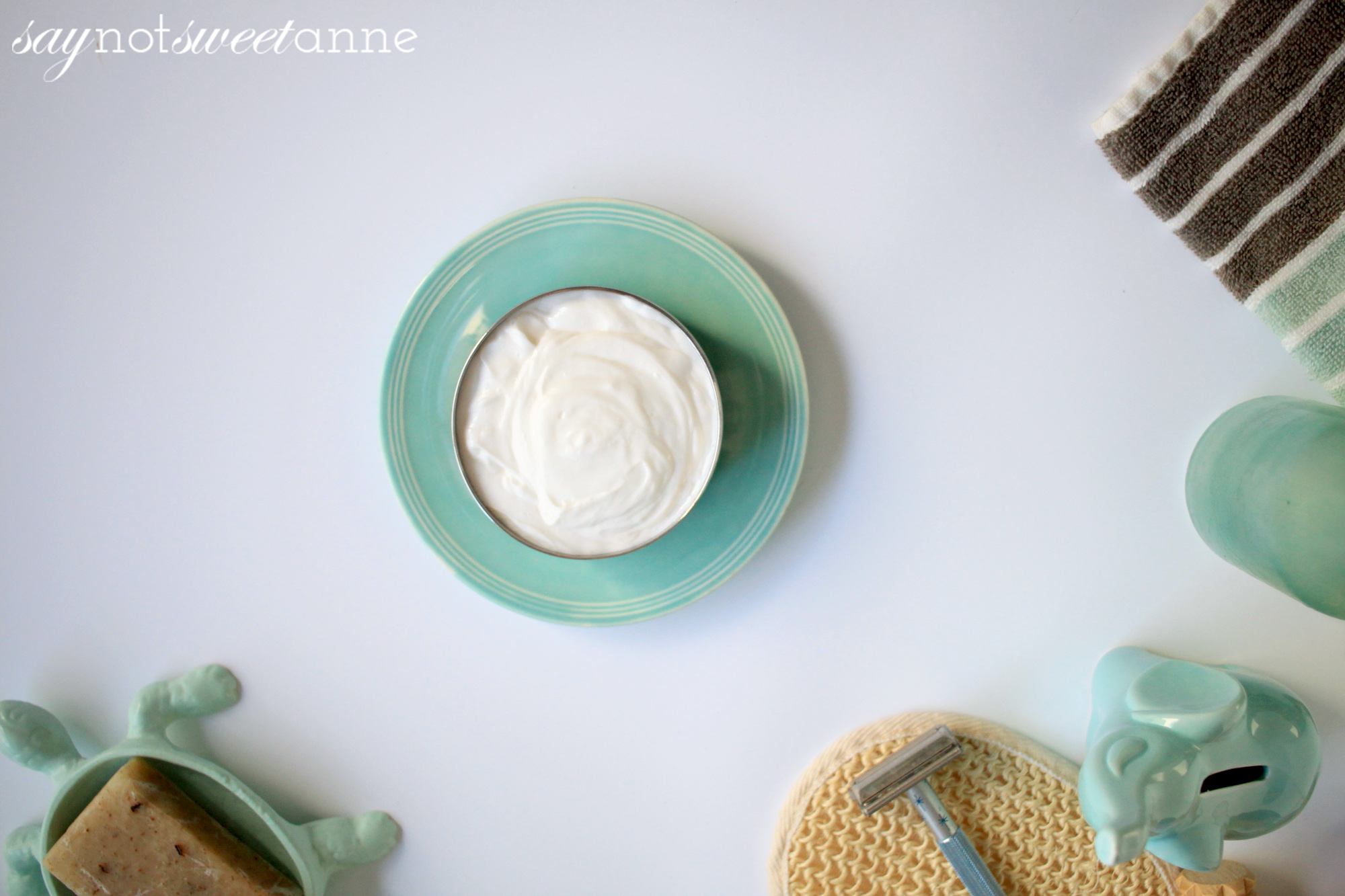 Nipple Cream DIY with Essential Oils & Natural Ingredients