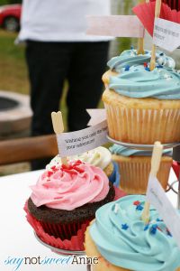 DIY Cupcake Flags with Customizable Template at Saynotsweetanne.com