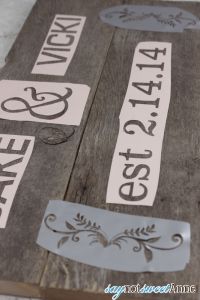 Step by Step Rustic Sign for Home Decor | saynotsweetanne.com | #diy #rustic #decor #wood