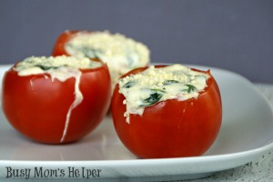 Cheesy Spinach Stuffed Tomatoes / By BusyMomsHelper via SayNotSweetAnne.com / #tomatoes #recipe #cheese