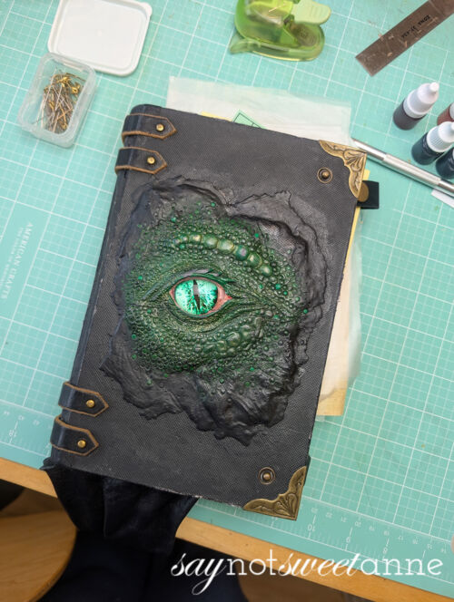 DIY Dragon book | Saynotsweetanne.com